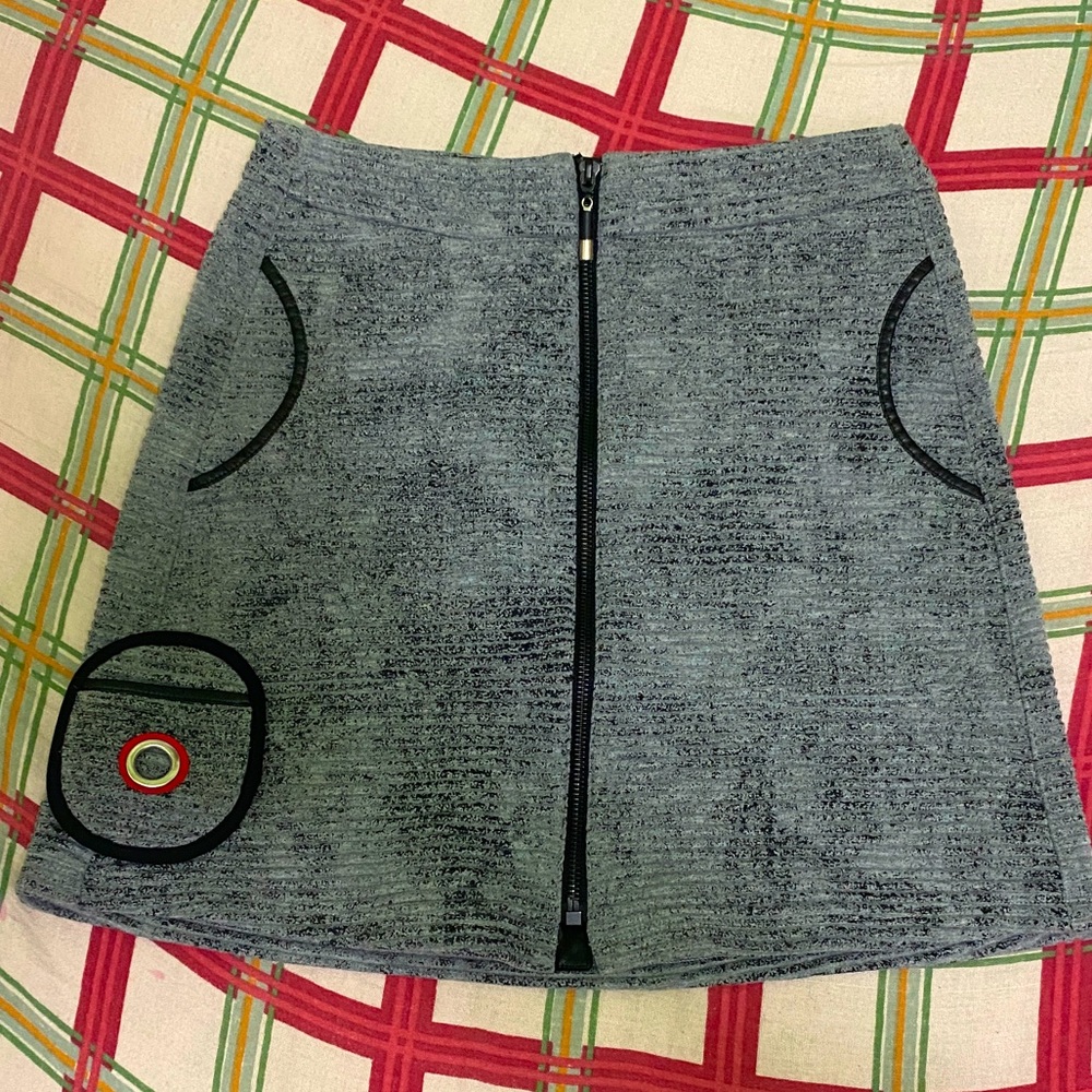 Jamie Saddock golf skirt